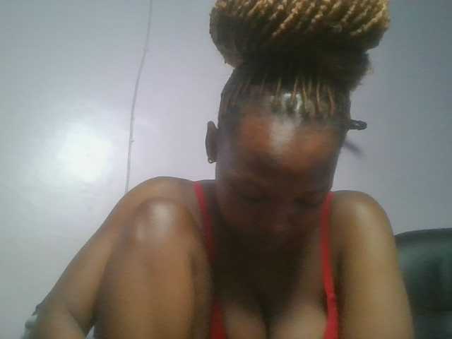 nudevelvet cam belle