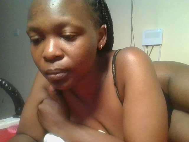 nudevelvet live cam on BongaCams