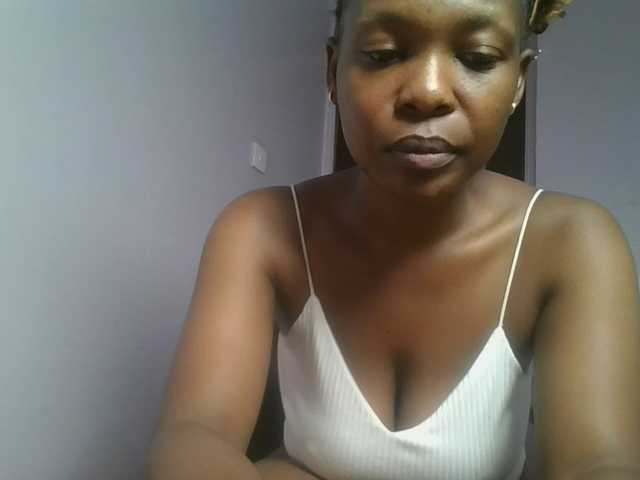 nudevelvet live cam on BongaCams