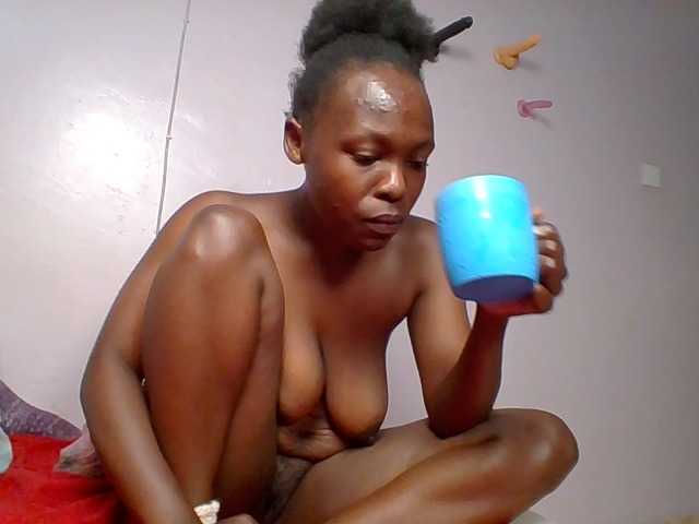 nudevelvet live cam on BongaCams