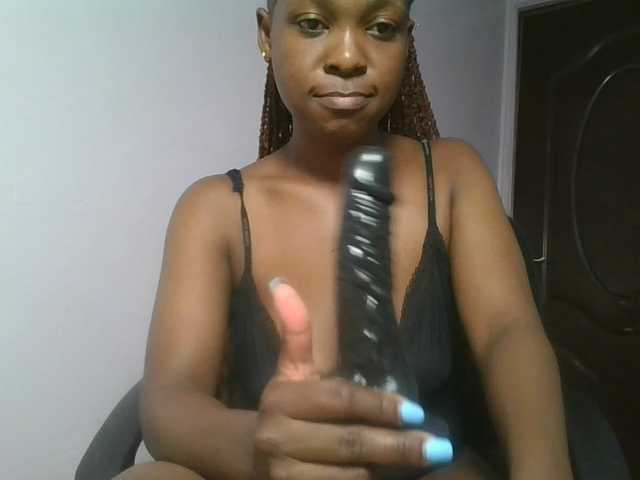 nudevelvet live cam on BongaCams