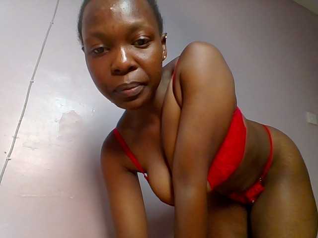 nudevelvet live cam on BongaCams