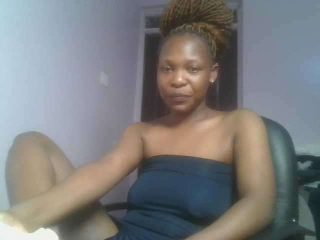 nudevelvet live cam on BongaCams