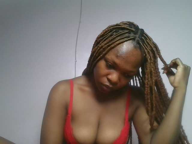 nudevelvet live cam on BongaCams