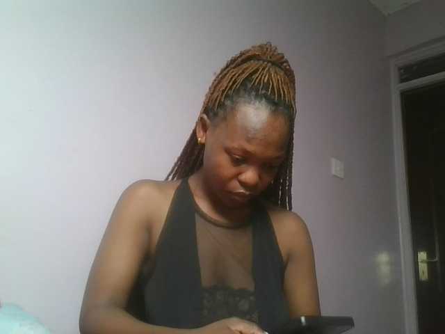 nudevelvet live cam on BongaCams