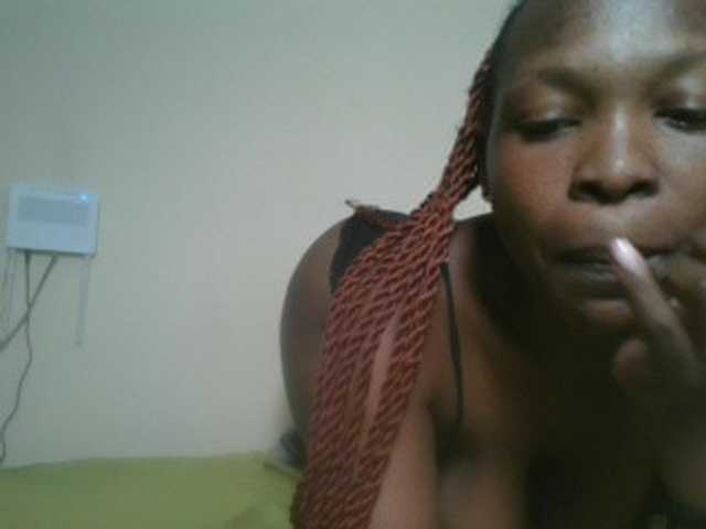 nudevelvet live cam on BongaCams
