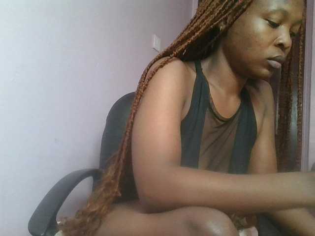 nudevelvet live webcam show