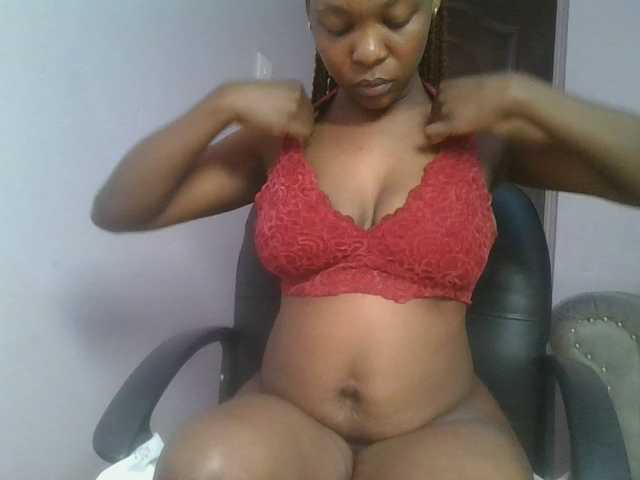 nudevelvet live webcam show