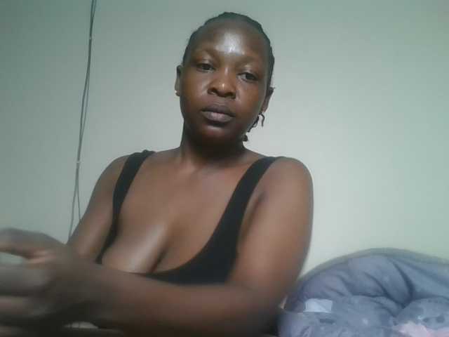 nudevelvet live cam on BongaCams