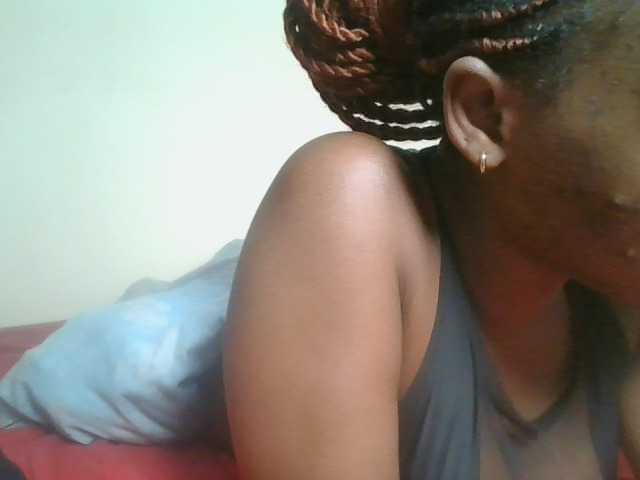 nudevelvet live cam on BongaCams