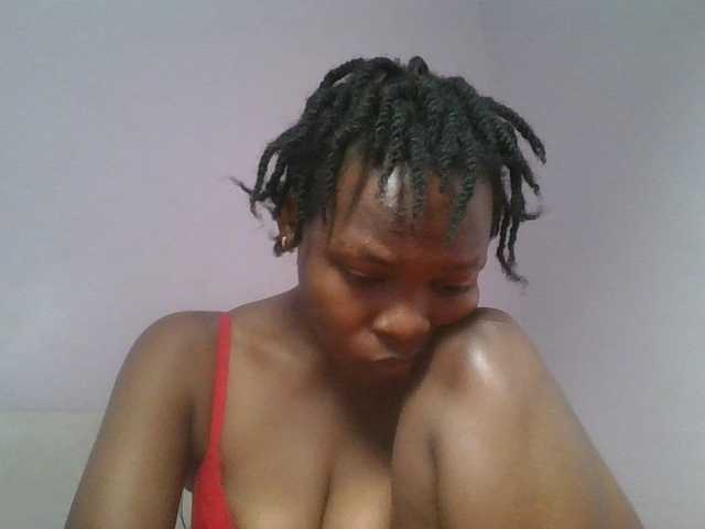 nudevelvet live cam on BongaCams