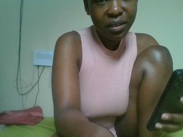 nudevelvet live cam on BongaCams