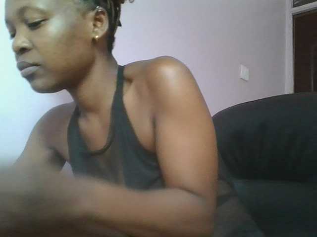 nudevelvet live webcam show