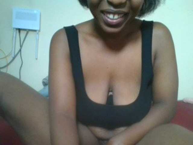 nudevelvet live cam on BongaCams