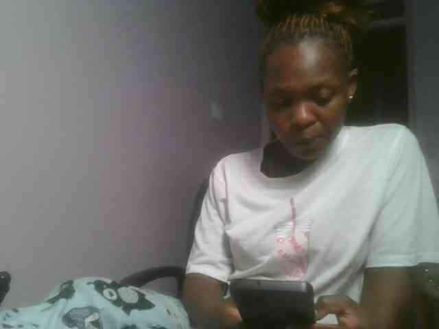 nudevelvet webcam