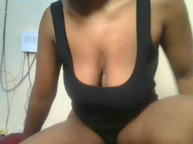 nudevelvet webcam