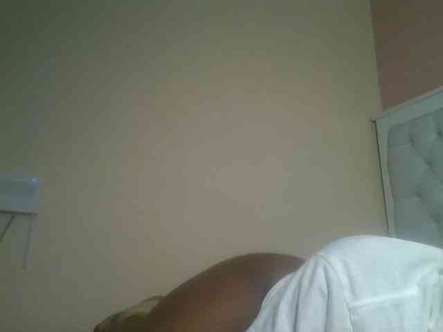 nudevelvet webcam