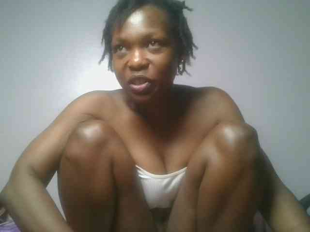 Model: nudevelvet