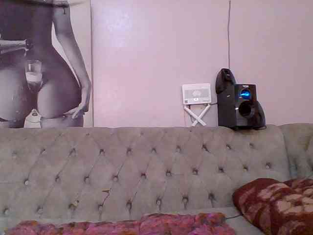 nudevelvet webcam