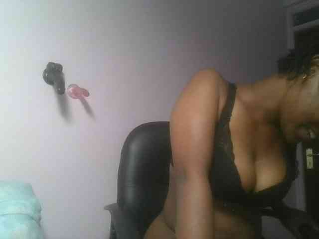 nudevelvet webcam