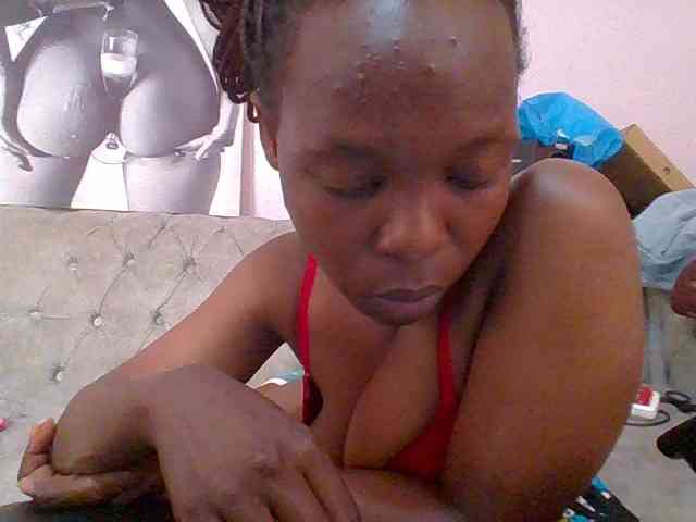 nudevelvet Live Webcam on BongaCams