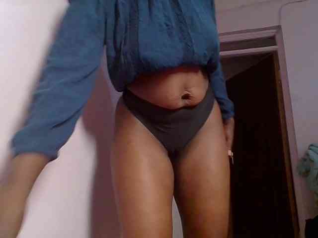 Model: nudevelvet