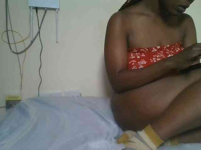 nudevelvet webcam