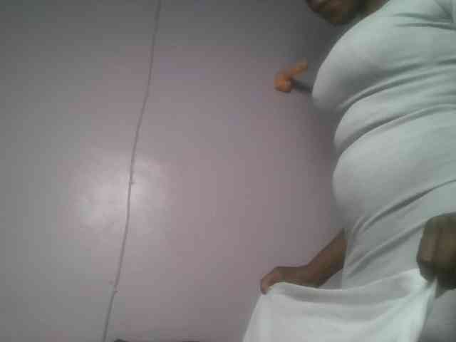 Model: nudevelvet