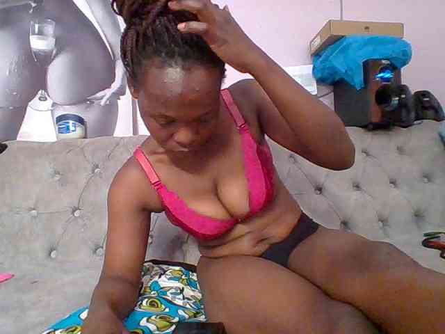 nudevelvet