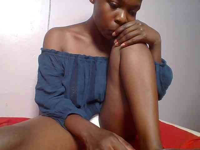 nudevelvet Live Webcam on BongaCams