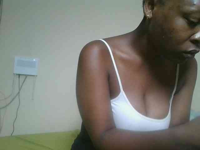 nudevelvet webcam