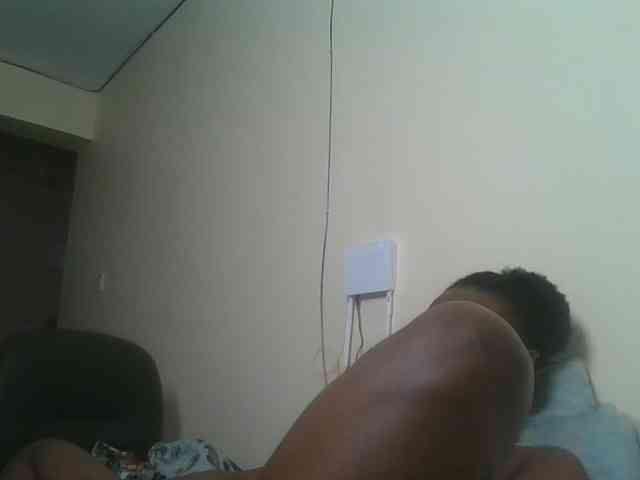 nudevelvet webcam