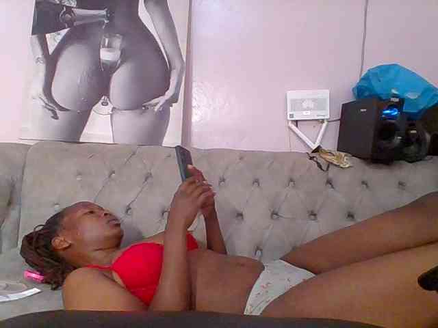nudevelvet Live Webcam on BongaCams