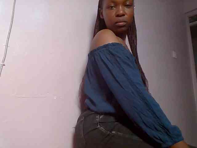 Model: nudevelvet