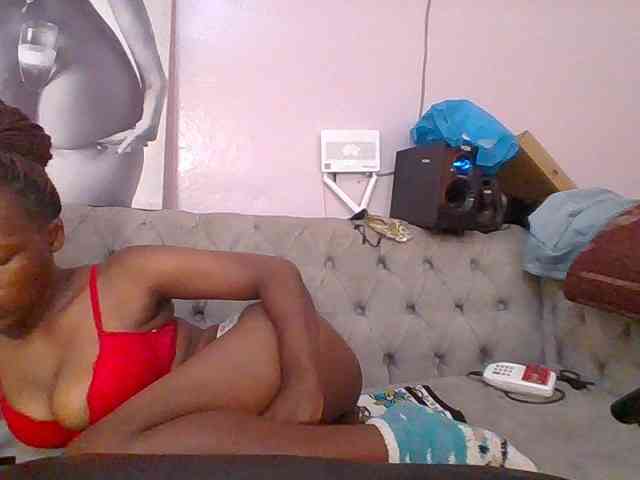 nudevelvet webcam