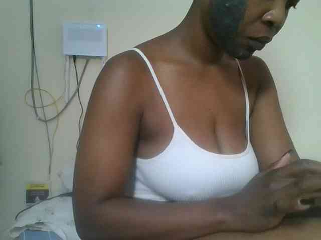 nudevelvet webcam