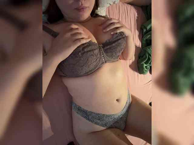 LIZOCHKA webcam