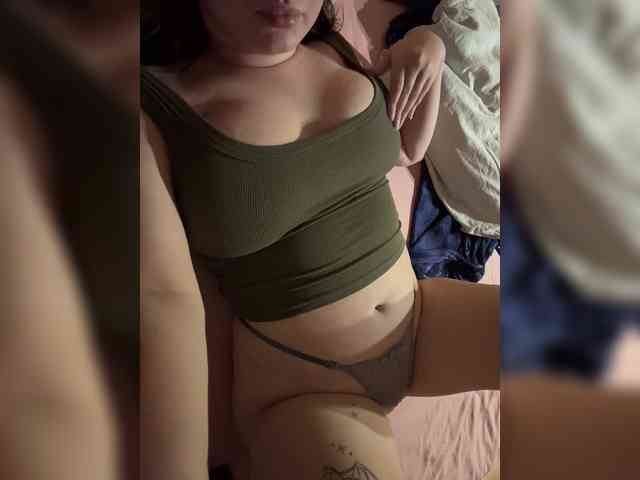 LIZOCHKA webcam