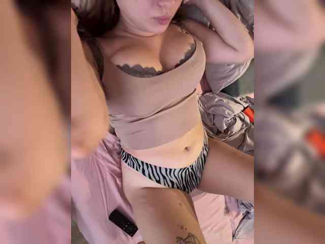 LIZOCHKA webcam