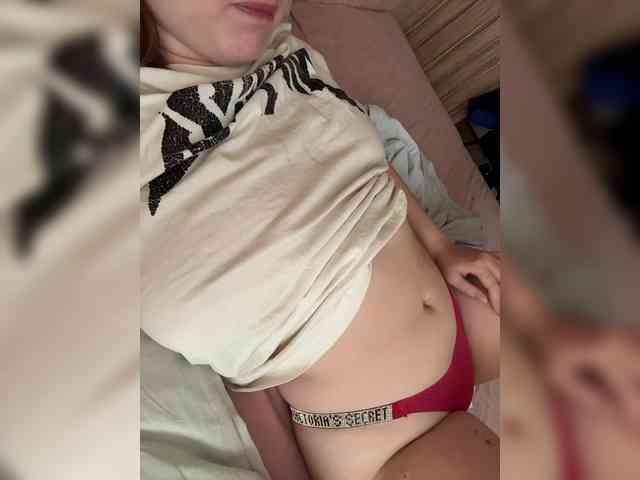 Lizzok- webcam