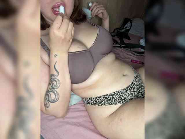 Lizzok- webcam
