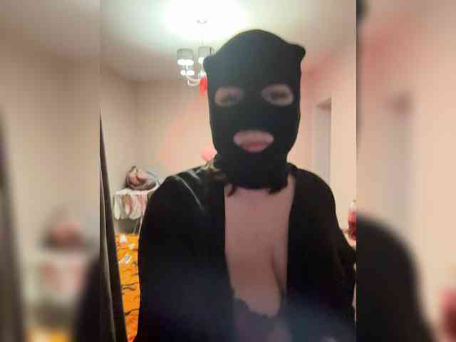 Lizzok- webcam
