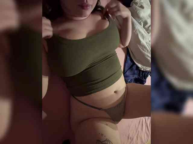 LIZOCHKA webcam