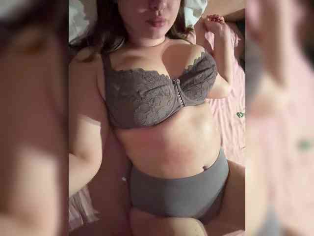 LIZOCHKA webcam