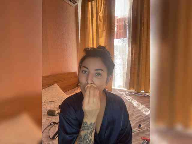 Lyuzaa webcam