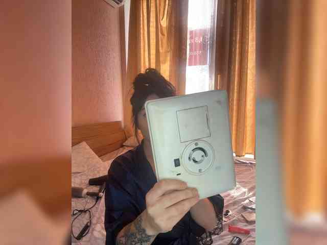 Lyuzaa webcam