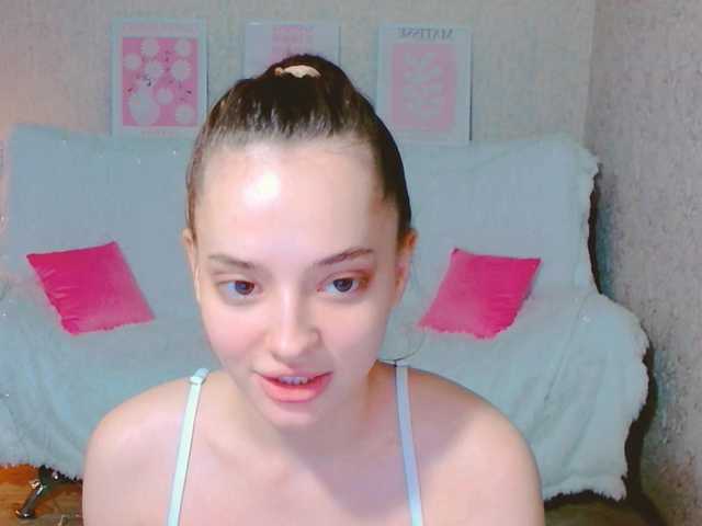 SiennaMia live cam on BongaCams