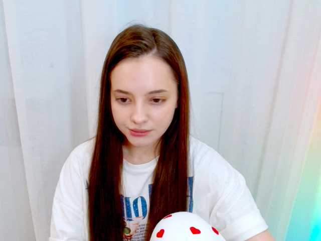  SiennaMia chat room