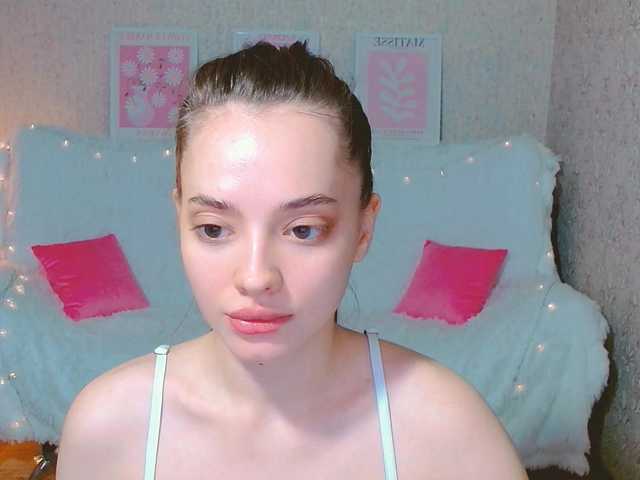 SiennaMia live cam on BongaCams