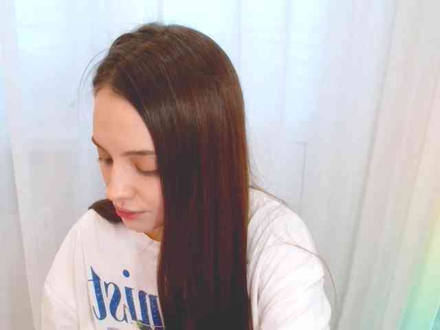 SiennaMia webcam